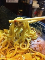 「油そば+温玉」@兎に角 松戸店の写真