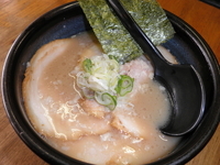 「焼豚とんこつ 880円」@けん軒の写真