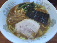 「中華そば（麺少なめ:650円）」@市川ウズマサの写真