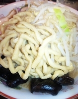 「ラーメン700円+大盛り120円=820円」@らーめん るどるふの写真