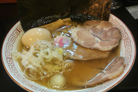 「中華そば全部入り」@麺’sBLAND 文蔵BLACKの写真