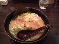 「鶏白湯らうめん（白）」@らうめん 纏の写真