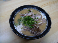 「豚骨らーめん」@豚骨ラーメン 新井商店の写真