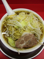 「ラーメン ニンニク【700円】」@麺でる 田園調布本店の写真