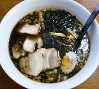 「海藻とろろチャーシュー黒スープ（900円）」@食事処 味はなの写真