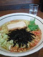 「丸らーめん」@ら～めん のとやま 長後本店の写真