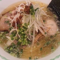 「塩らぁ麺 + 味玉 ￥680」@麺や 小五郎の写真