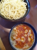 「辛肉もりそば」@UNDER GROUND RAMENの写真