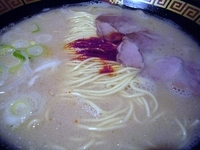 「天然とんこつラーメン（790円）+替え玉（160円）」@一蘭 アトレ上野 山下口店の写真