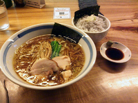 「ランチセット（中華そば+しらす丼:1000円）」@白河手打中華そば  一番いちばんの写真