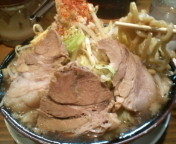 「アメ横家郎ラーメン700円」@濃厚とんこつラーメン アメ横家の写真