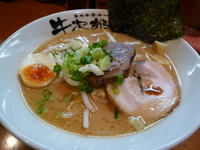 「黒毛牛骨ラーメン」@黒毛牛骨ラーメン 牛次郎の写真