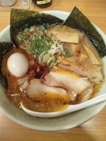 「名古屋らーめん（全部のせ）」@麺の坊 五月晴れの写真