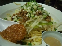 「牛肉のまぜそば～魚介風味～【久次米屋】」@らーめんの円熟屋 大里店の写真