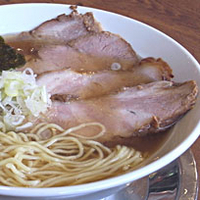 「醤油チャーシューめん」@らーめん 餃子 東洋の写真