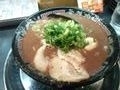 「とんこつラーメン」@無鉄砲 東京中野店の写真