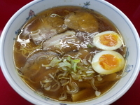 「チャーシューメン+味玉」@めん処 なが井の写真