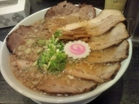 「背油肉垃麺」@肉拉麺 SEN 長岡古正寺店の写真