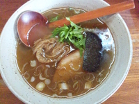 「らーめん塩」@麺や 八雲の写真