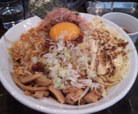 「油そばジャンク盛り（並）￥880」@油そば 油虎の写真