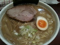 「魚介そば（750円）+大盛（100円）」@麺家 一鶴の写真