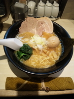 「和蔵らーめん【900円】」@らーめん和蔵 関内店の写真