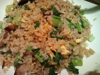 「豚バラ青菜チャーハン(880円)」@紅虎餃子房 ららぽーと柏の葉店の写真