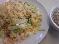 「レタス炒飯 たらば蟹入り ￥920」@中国料理 茶寮の写真