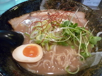 「和風とんこつ（+替え玉）」@かしやの写真