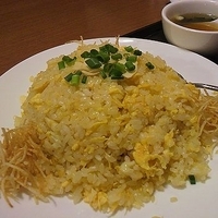 「ガーリックチャーハン ￥680」@中国料理 福楽 餃子坊 田尻町店の写真