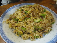 「納豆炒飯800円」@薬膳四川料理 味芳斎 本店の写真