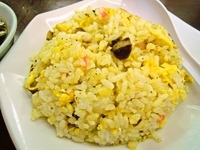 「チャーハンと餃子のセット650円」@ら～めんサカムラの写真