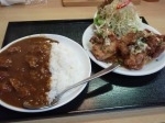 「らー麺+週替+中盛りカレーのセット」@バルム食堂の写真