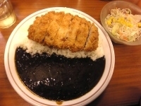 「ジャンボカツカレー（+グリーンサラダ）」@カレキチ 人形町店の写真