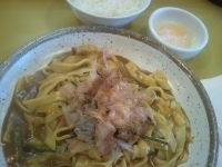 「カレーきしめんライス+半熟タマゴ(850円)」@カレーハウスCoCo壱番屋 千葉ニュータウン中央通り店の写真