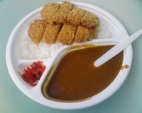 「勝つカレー」@カレーショップ オアシス 大阪長居スタジアム店の写真