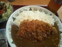 「かつカレーセット（サラダ・味噌汁・烏龍茶付き）1430円」@とんかつ とんまるの写真
