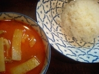 「レッドカレー（820円）」@ティーヌン 西早稲田本店の写真