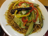 「【8月限定】揚げ麺皿カレー￥860」@上州うどん つつじの里店の写真