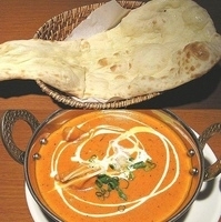 「バターチキンカレー&ナン」@インド料理 ビニタ 青井店の写真