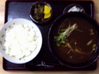 「カレー南蛮そば780円+半ライス150円=930円」@萬盛庵の写真
