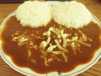 「ハンバーグカレー+チーズ+大盛り 【500円+50円+100円】」@カレー屋モモの写真