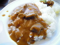 「ビーフカレー&ライス2,400円+カップスープ315円+アイスコ」@ダイニング&バー ウイステリアの写真