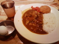 「ポークカレー大盛（+蟹クリームコロッケ+半熟卵）」@CAFE カレー王国の写真
