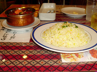 「ビリヤニ・ライス + チキンスッカ + モモ+side-menu」@Hariom 取手店の写真