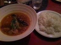 「納豆とオクラのスープカレー（ライス220g、辛さLv3）」@syukur 武蔵小杉店の写真