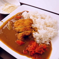 「カツカレーライス 550円」@国立国会図書館 国際子ども図書館 カフェテリアの写真