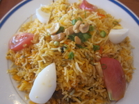 「マトンビリヤニ(900円)+マンゴラッシー(100円)」@MANASHIの写真