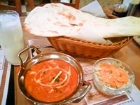 「Bセット（野菜カレー辛さ普通+ラッシー） 780円」@ハッピーの写真