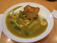 「グリーンカレー+パリパリチキン」@カレーハウスCoCo壱番屋 横浜鶴屋町店の写真